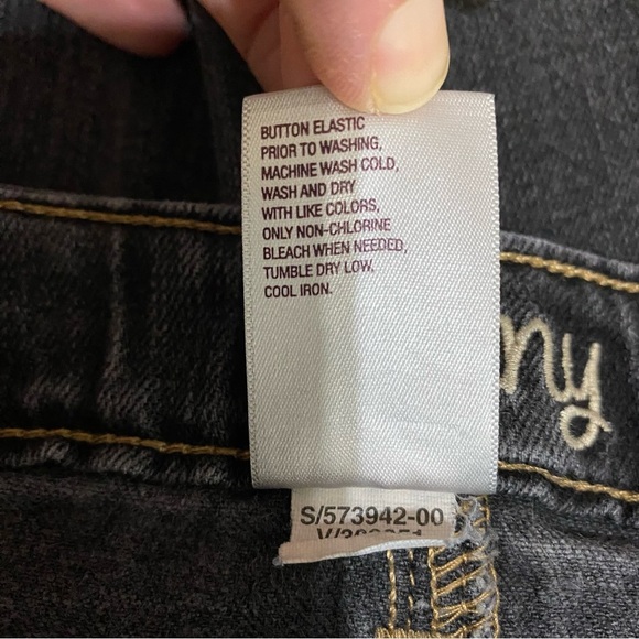 Old Navy Faded Black Denim Boys Skinny Jeans - Picture 8 of 8